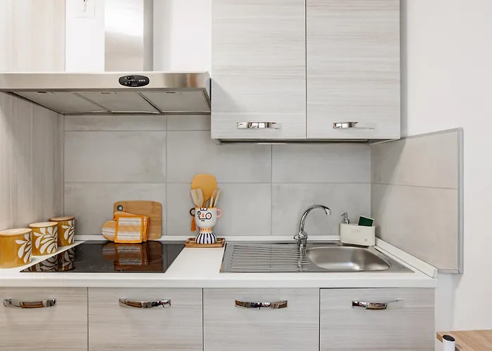 Dany Apartment Intra